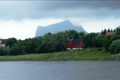 08392013-06-20-Lecknes-Lofoten-Islands-Norway-and-passage-North.-1720839