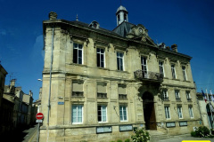 421.2026-May-22-to-28-Fred-Olsen-France-Cruise.-420-Pauillac.-